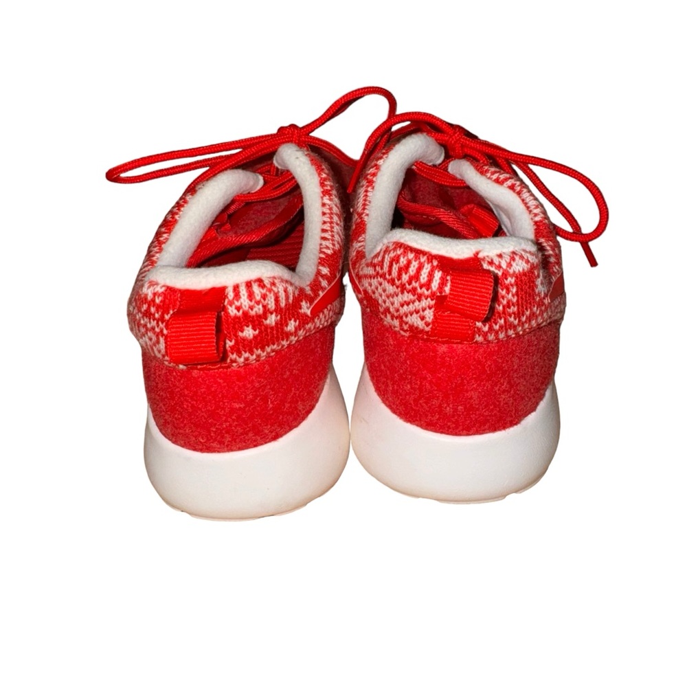 Nike Roshe One Winter Sneaker Red and White Size 5 - Picture 5 of 7